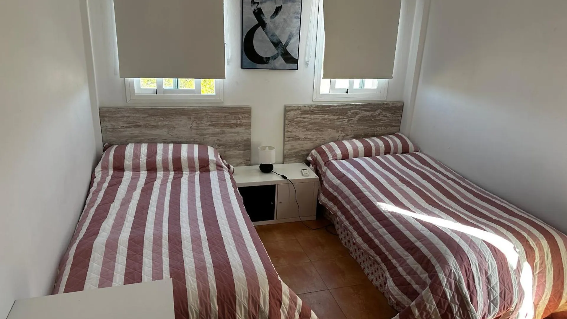Sevilla Saltera Casa Rural Cerca Centro De Sevilla Familiar - Trabajo - Wifi Salteras 0*,  Spanyolország